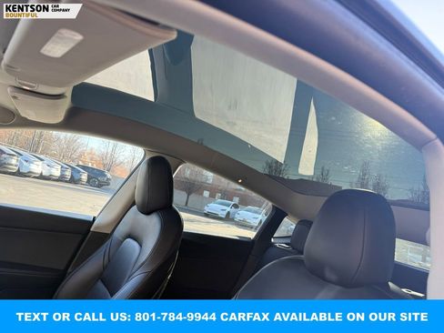 Used 2022 Tesla Model Y Performance image 25