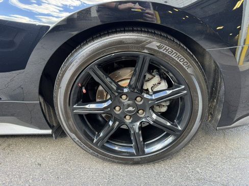 Used 2019 Ford Mustang GT w/ Black Accent Package RWD image 31