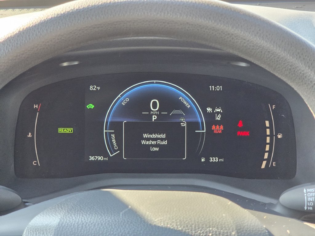 Used 2025 Toyota Camry LE FWD image 16