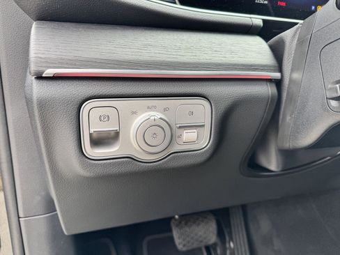 Certified 2026 Mercedes-Benz GLE 350 4MATIC image 7