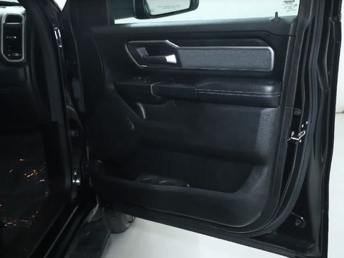 Used 2019 RAM 1500 Big Horn AWD/4WD image 34