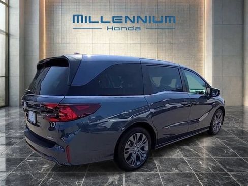 Certified 2026 Honda Odyssey Touring image 39