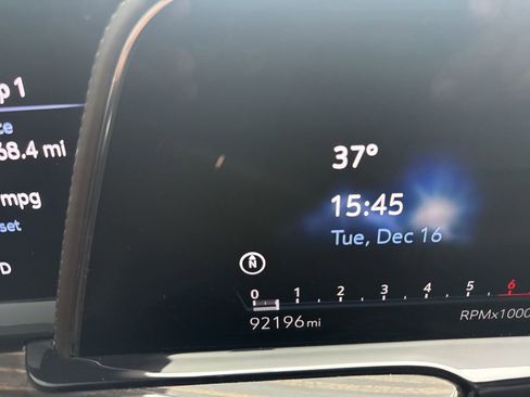 Used 2021 Cadillac Escalade Sport image 33