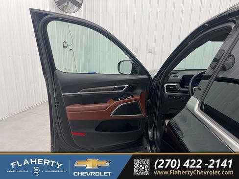 Used 2024 Kia Telluride SX Prestige AWD/4WD image 8