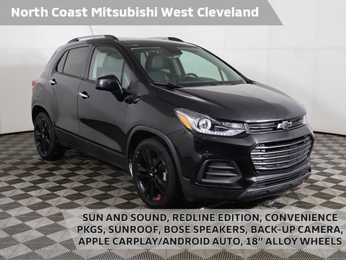 Used 2018 Chevrolet Trax LT w/ Sun & Sound Package image 1