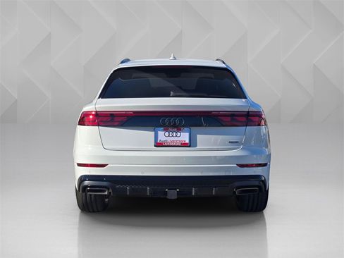 New 2026 Audi Q8 Prestige image 5