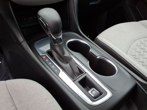 Certified 2024 Chevrolet Equinox LS w/ LS Convenience Package FWD image 19
