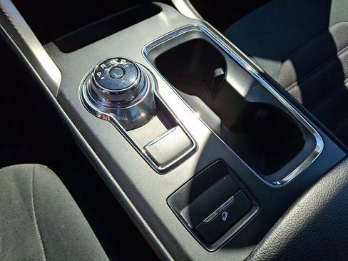 Certified 2017 Ford Fusion SE FWD image 22