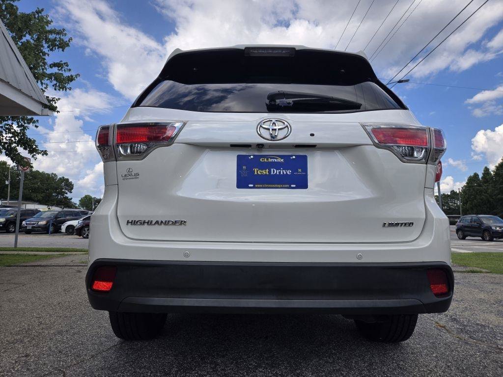 Used 2016 Toyota Highlander Limited FWD image 7