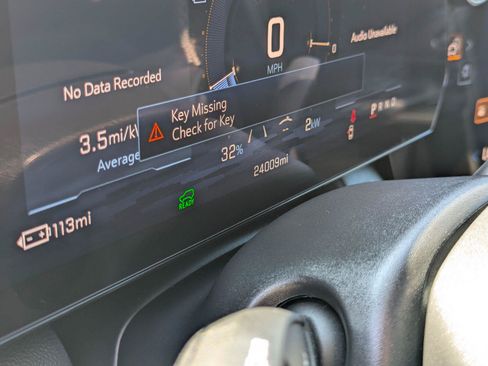 Certified 2024 Chevrolet Equinox EV LT FWD image 29