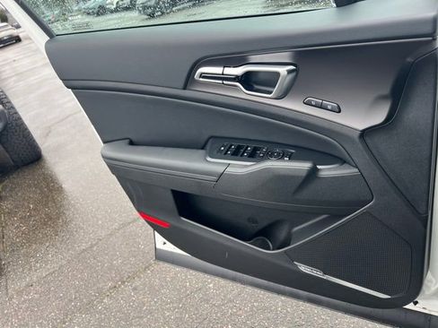 New 2026 Kia Sportage SX Prestige image 18