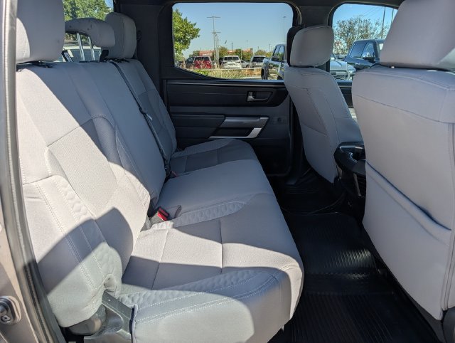 Certified 2025 Toyota Tundra SR5 w/ SR5 Convenience Package AWD/4WD image 32