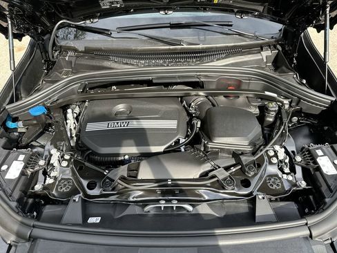 Used 2025 BMW X1 xDrive28i w/ Convenience Package image 32