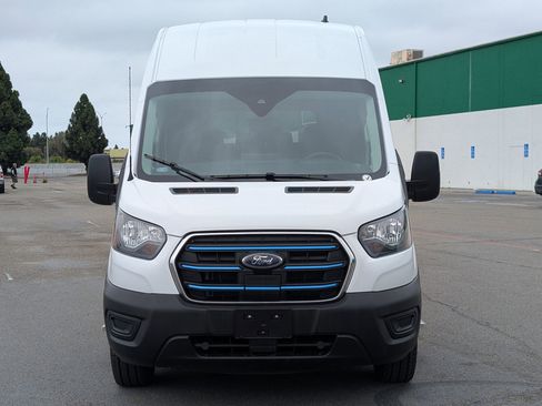 Used 2023 Ford E-Transit 148 High Roof Extended image 3