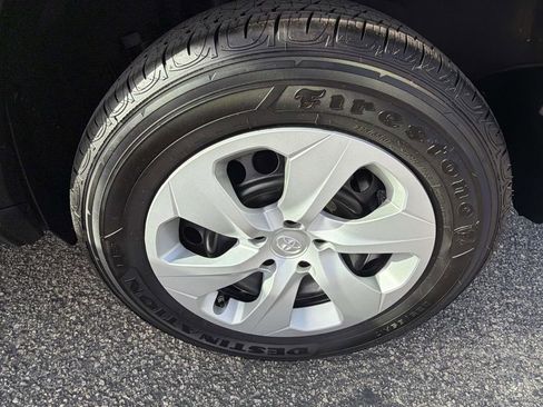 Certified 2025 Toyota RAV4 LE FWD image 30