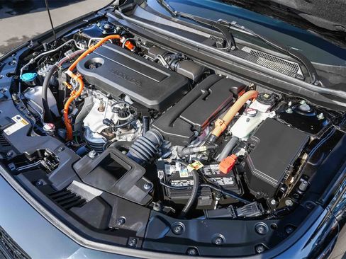 Used 2024 Honda Accord Sport image 25