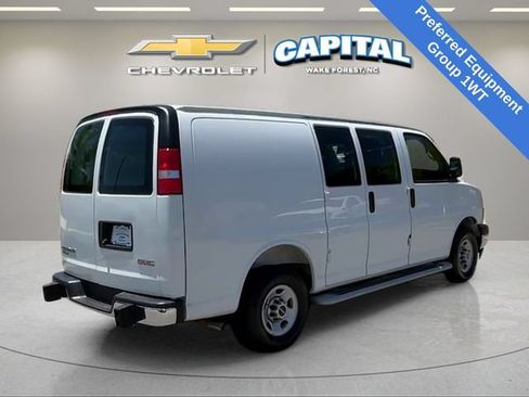 Used 2025 GMC Savana 2500 w/ Driver Convenience Package RWD image 5