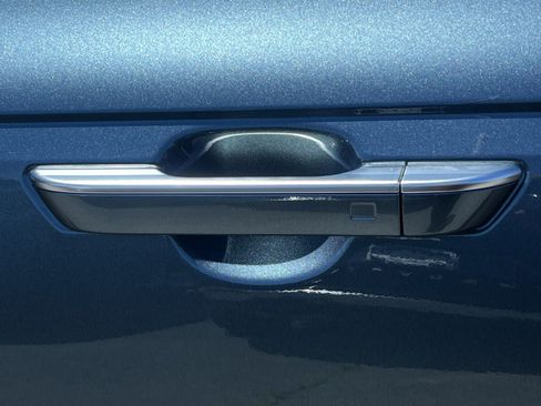 New 2026 Kia Carnival SX FWD image 15