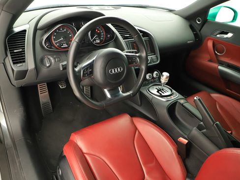 Used 2011 Audi R8 V10 AWD/4WD image 15
