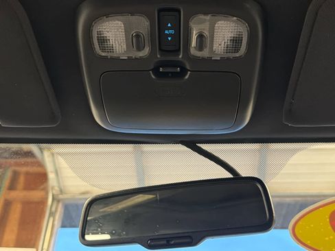 Used 2009 Ford Escape XLT image 43