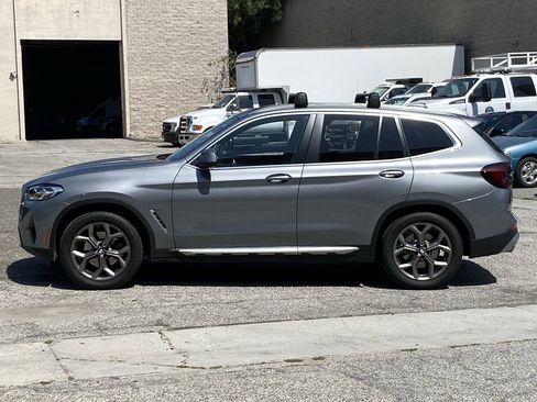 Used 2023 BMW X3 xDrive30i w/ Premium Package AWD/4WD image 3