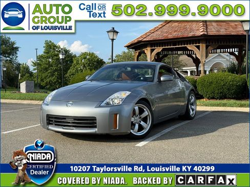 Used 2006 Nissan 350Z Track w/ (N93) Cargo Convenience Pkg image 1
