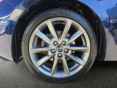 Used 2018 MAZDA MAZDA3 Touring FWD image 35