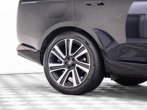 Used 2023 Land Rover Range Rover SE image 30