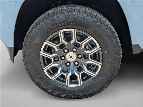 New 2026 Chevrolet Colorado Z71 image 9