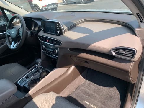 Used 2019 Hyundai Santa Fe SEL AWD/4WD image 12