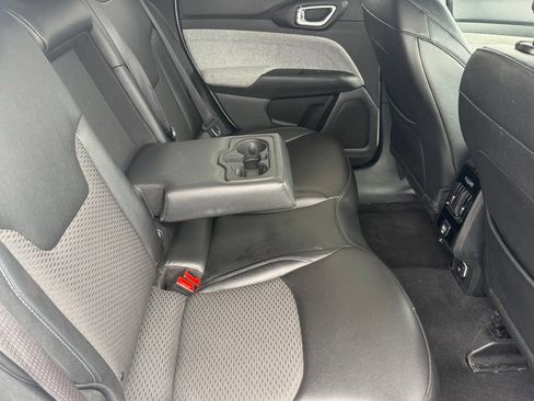 Used 2024 Jeep Compass Latitude AWD/4WD image 50