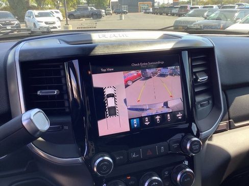 Used 2021 RAM 2500 Big Horn w/ Safety Group image 22