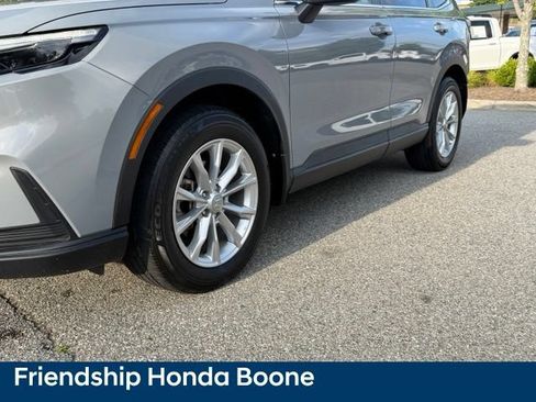 Used 2024 Honda CR-V EX image 9