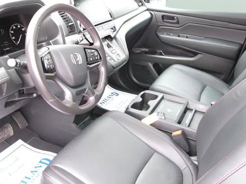 Used 2025 Honda Odyssey Sport-L image 13