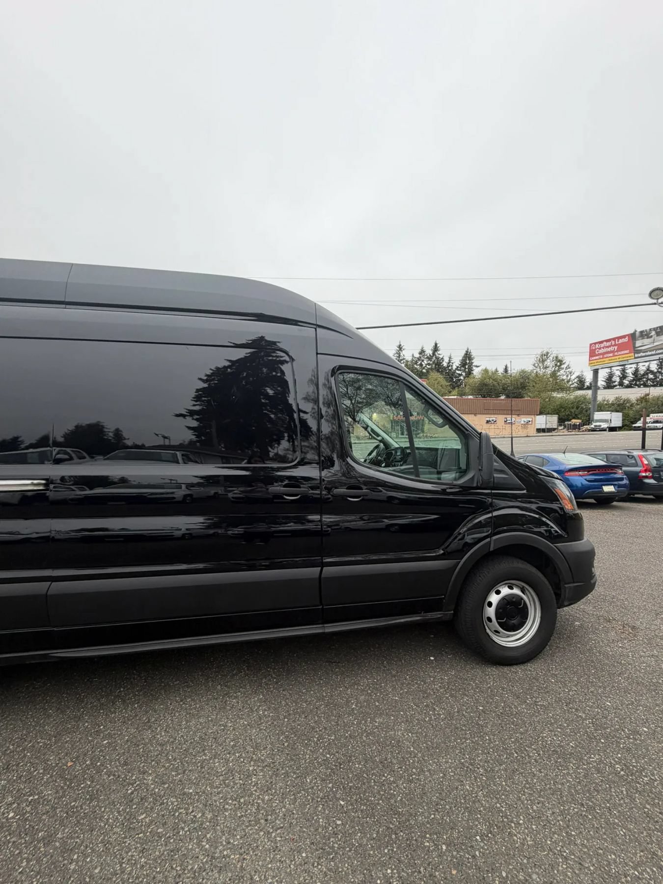 Used 2020 Ford Transit 250 148 High Roof Extended w/ Load Area Protection Package RWD image 4