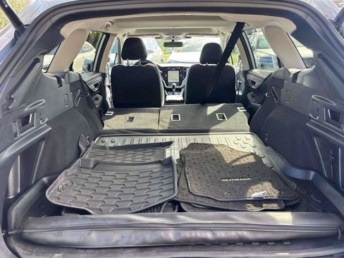 Used 2023 Subaru Outback Premium AWD/4WD image 20