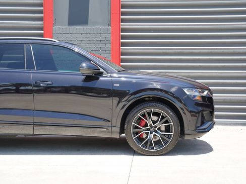 Used 2021 Audi Q8 Premium Plus w/ Premium Plus Package AWD/4WD image 4