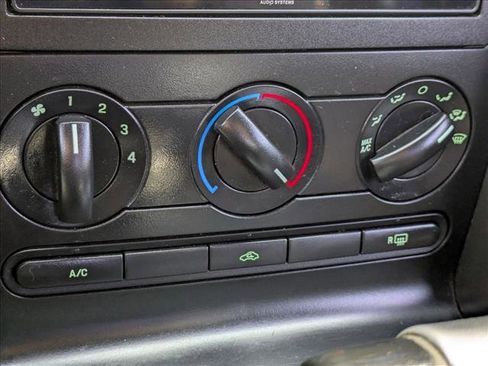 Used 2006 Ford Mustang GT Premium image 15