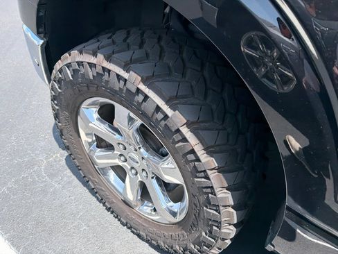 Used 2021 Ford F150 Lariat w/ Equipment Group 502A High AWD/4WD image 8