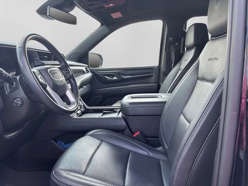 Used 2023 GMC Yukon XL Denali w/ Max Trailering Package AWD/4WD image 16
