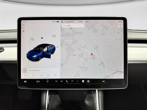 Used 2020 Tesla Model 3 Standard Range RWD image 9