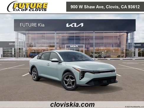 New 2026 Kia K4 LXS image 1