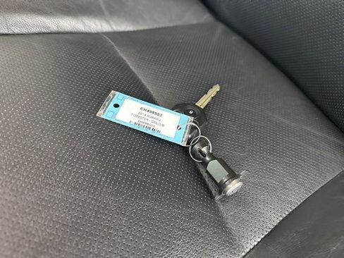 Used 2014 Subaru Forester 2.5i Touring AWD/4WD image 33