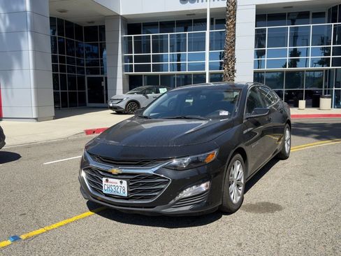 Used 2023 Chevrolet Malibu LT image 3