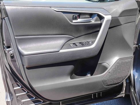 Certified 2023 Toyota RAV4 XLE FWD image 26
