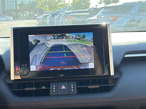 Used 2024 Toyota RAV4 Adventure image 16