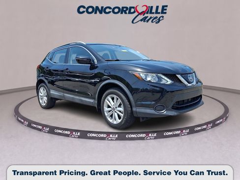 Used 2019 Nissan Rogue Sport SV AWD/4WD image 1