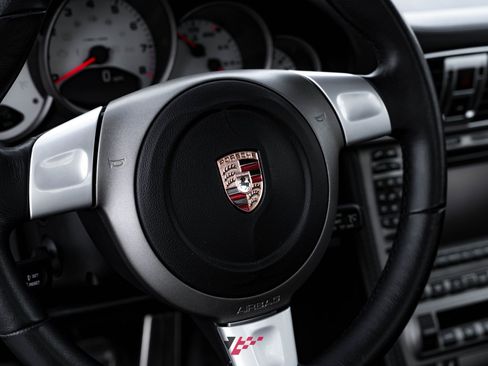 Used 2005 Porsche 911 Carrera S image 34