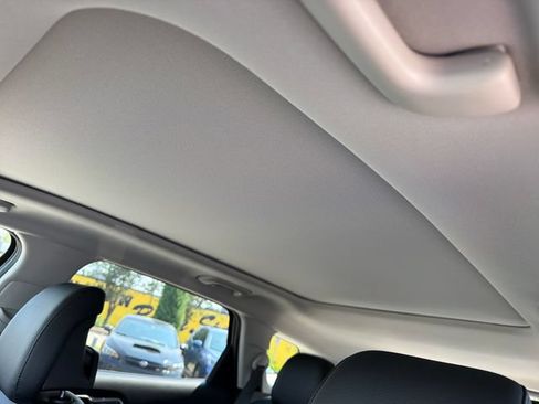 New 2026 Kia Sportage EX w/ EX Panorama Roof Package FWD image 16