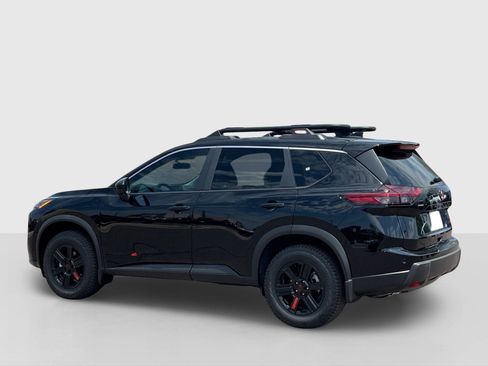 New 2026 Nissan Rogue SV AWD/4WD image 3